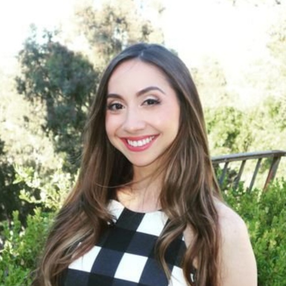 Meet your Posher, Alexa - Picture 2 of 2